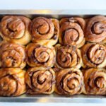 Caramel Pecans Cinnamon Rolls Tray - 12 Mini